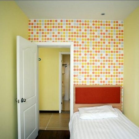 Home Inns Shanghai Pudong Sanlin Subway Station Branch Xangai Exterior foto
